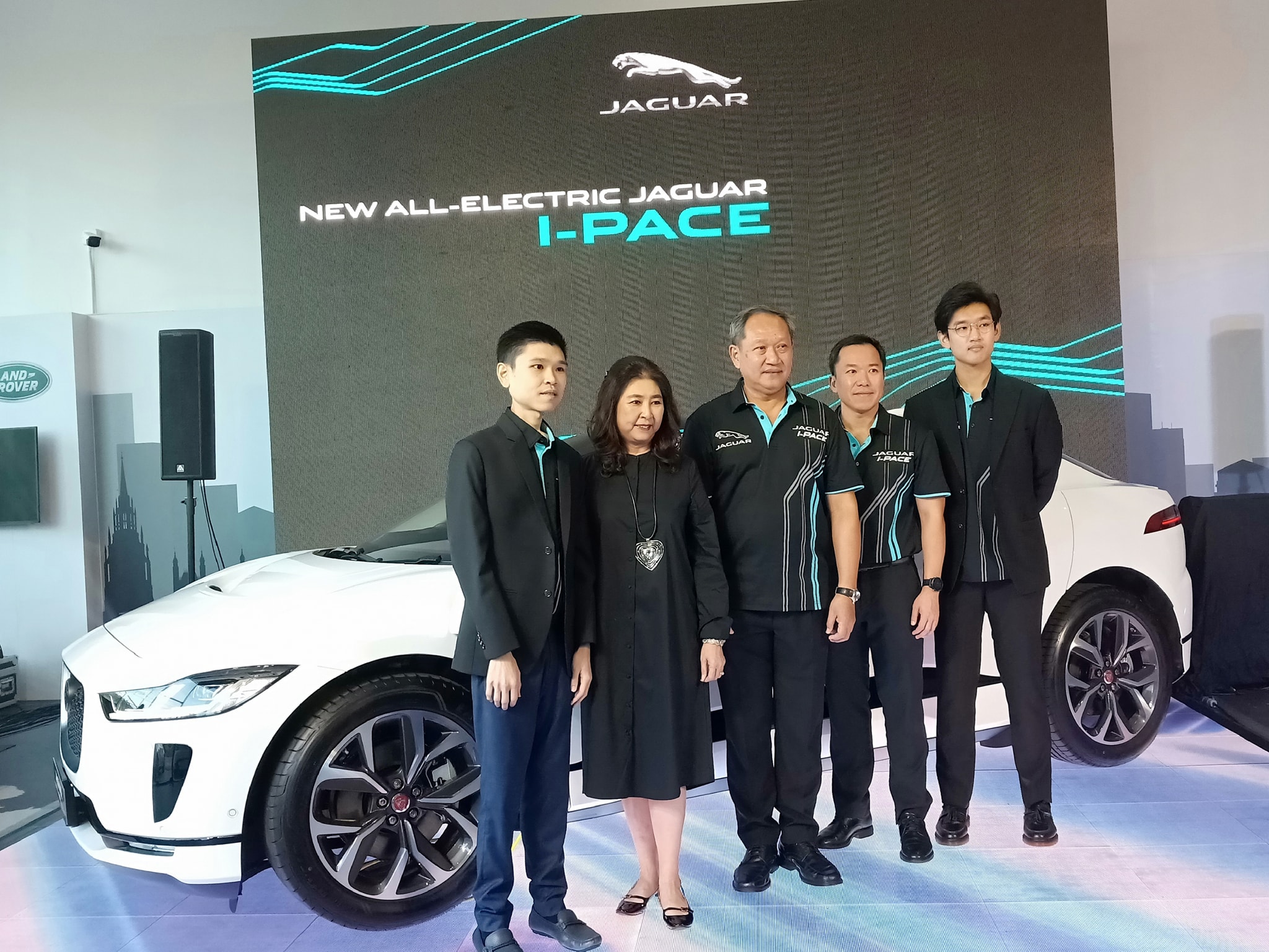 จากัวร์ ภูเก็ต เปิดตัวรถยนต์ไฟฟ้า Jaguar I-Pace ขยายตลาดสู่ภาคใต้